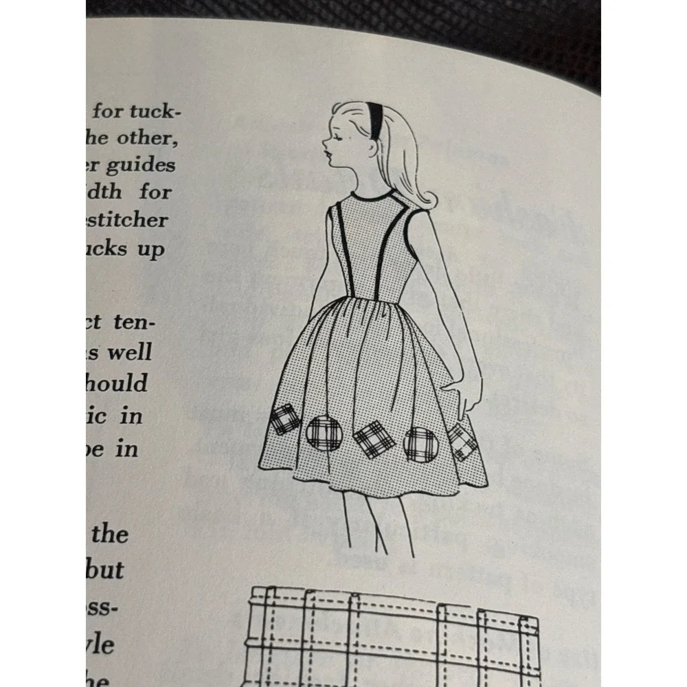 Creating Charm When Sewing for‎ Girls Singer Book 116